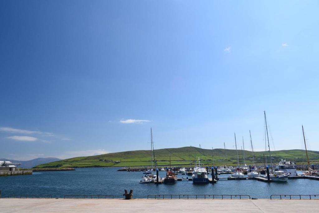 Fiuise B&B Dingle Exterior photo